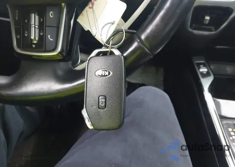 2021 Kia Sorento Sx Prestige z USA, uszkodzony, nr VIN 5XYRKDLF0MG018183